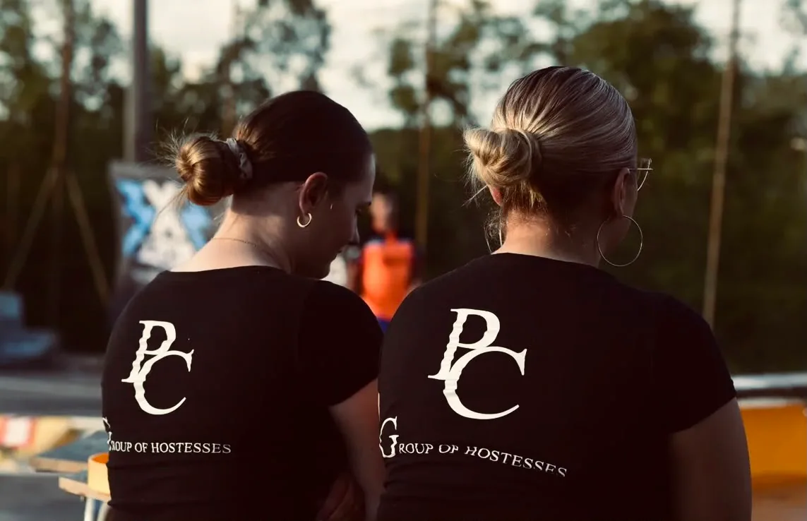 PC Group of Hostesses tim